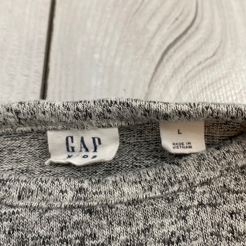 Gap Kids Front Twist Shirt - Picture 4 of 6